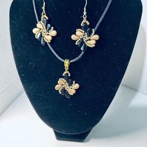 Black and Gold Fleur-de-Lis Necklace